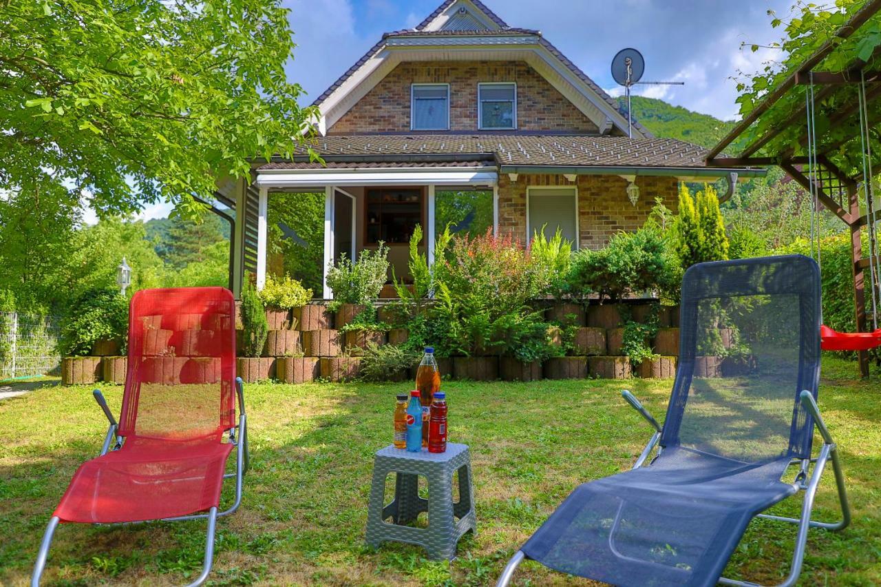 Holiday Home Villa Sara Bihać Esterno foto