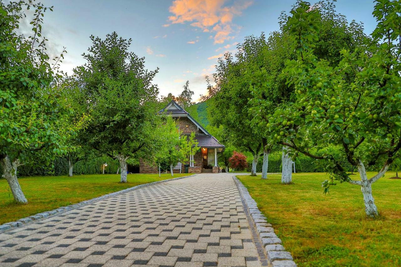 Holiday Home Villa Sara Bihać Esterno foto