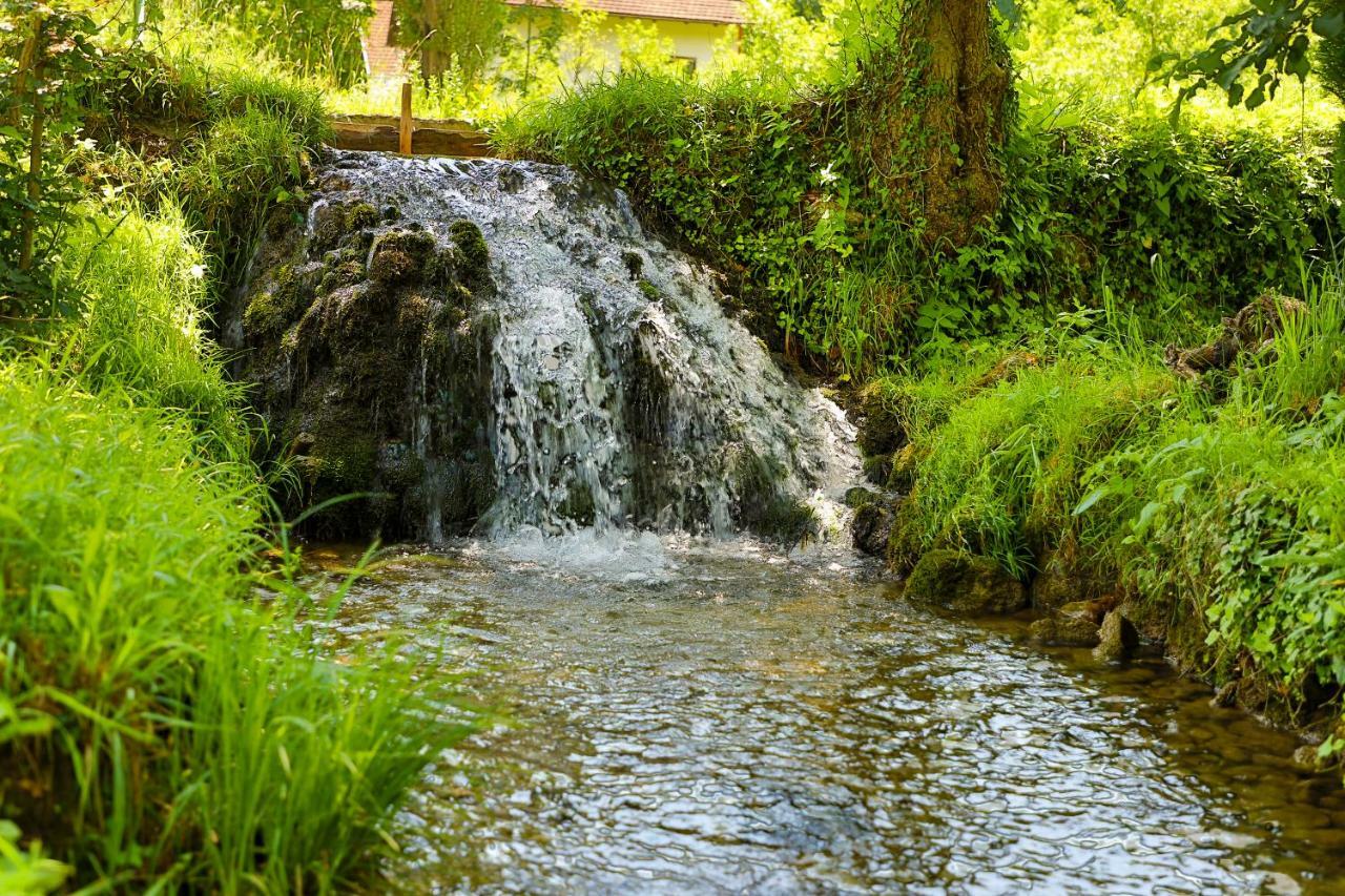 Holiday Home Villa Sara Bihać Esterno foto